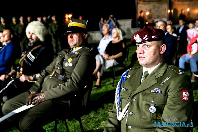 100. Rocznica Bitwy Pod Komarowem - Capstrzyk Z Ceremoniałem Wojskowym