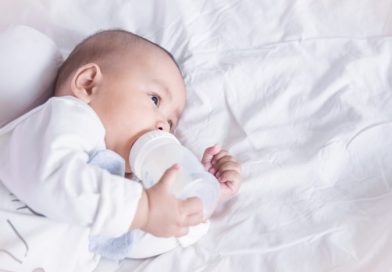 Butelki dla noworodków — czym różnią się od siebie?