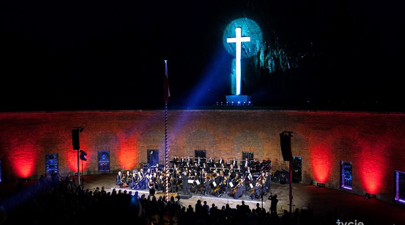 84 rocznica napaści Niemiec hitlerowskich na Polskę  – Koncert – „Symfonia pieśni żałosnych” 