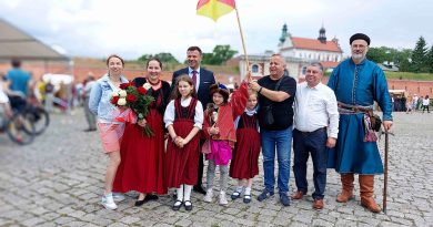 aktualności Zamość akcje charytatywne Zamość architektura Zamość atrakcje turystyczne Zamość baseny Zamość biegi uliczne Zamość biblioteki Zamość biznes Zamość dziedzictwo kulturowe Zamość eventy Zamość festiwale Zamość fitness Zamość galeria sztuki Zamość historia Zamość hotele Zamość imprezy kulturalne Zamość inicjatywy społeczne Zamość informacje Zamość inwestycje Zamość kino w Zamościu kluby muzyczne Zamość kluby sportowe Zamość koncerty muzyczne Zamość koncerty Zamość konferencje biznesowe Zamość kursy i szkolenia Zamość kawiarnie Zamość kulturalne Zamość lokalne firmy Zamość lokalne wiadomości Zamość maratony Zamość muzea Zamość muzeum Zamość noclegi Zamość oferty pracy Zamość organizacje pozarządowe Zamość parki Zamość pomoc społeczna Zamość portal informacyjny Zamość przedsiębiorstwa Zamość praca Zamość przewodnik po Zamościu projekcje filmowe Zamość rekonstrukcje historyczne Zamość restauracje Zamość rynek pracy Zamość siłownie Zamość spacery po Zamościu spektakle teatralne Zamość spotkania autorskie Zamość spotkania mieszkańców Zamość szkoły Zamość szlaki turystyczne Zamość targi biznesowe Zamość teatr w Zamościu turnieje sportowe Zamość uniwersytety Zamość wydarzenia edukacyjne Zamość wydarzenia historyczne Zamość wydarzenia kulturalne Zamość wydarzenia społeczne Zamość wydarzenia w Zamościu wiadomości z Zamościa wolontariat Zamość wykłady Zamość warsztaty artystyczne Zamość warsztaty Zamość wyścigi rowerowe Zamość wystawy artystyczne Zamość wystawy Zamość zabytki Zamościa zabytki Zamość zawody sportowe Zamość zamojska społeczność życie w Zamościu zwiedzanie Zamość