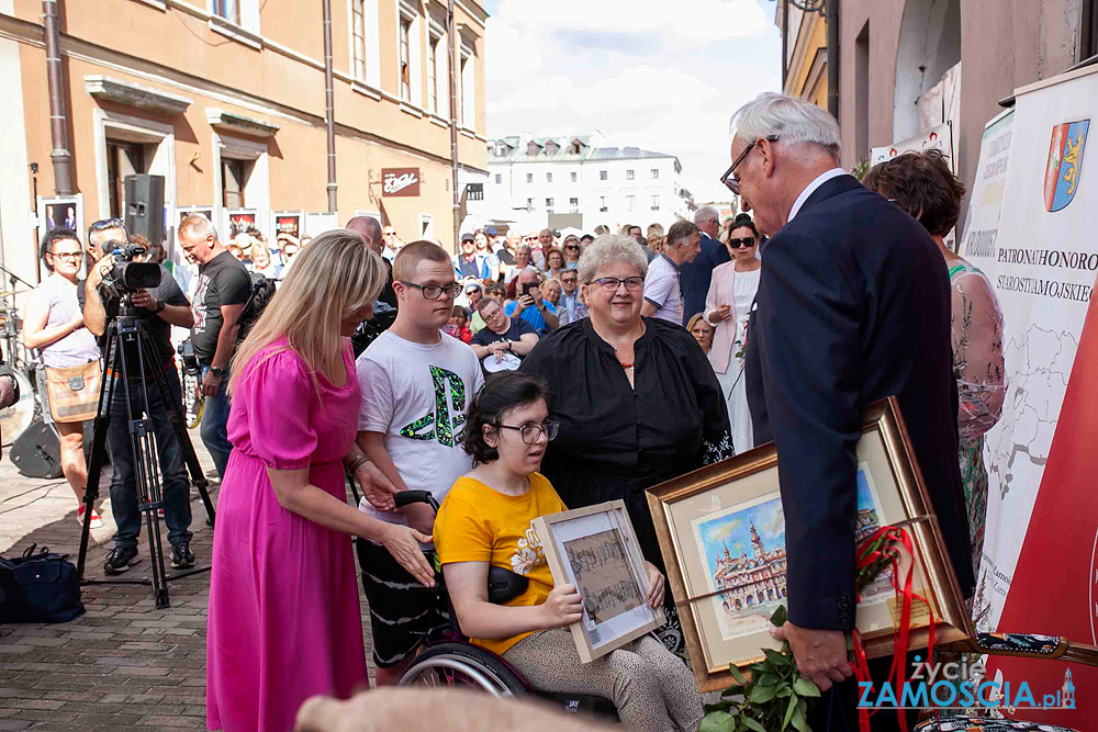 aktualności Zamość akcje charytatywne Zamość architektura Zamość atrakcje turystyczne Zamość baseny Zamość biegi uliczne Zamość biblioteki Zamość biznes Zamość dziedzictwo kulturowe Zamość eventy Zamość festiwale Zamość fitness Zamość galeria sztuki Zamość historia Zamość hotele Zamość imprezy kulturalne Zamość inicjatywy społeczne Zamość informacje Zamość inwestycje Zamość kino w Zamościu kluby muzyczne Zamość kluby sportowe Zamość koncerty muzyczne Zamość koncerty Zamość konferencje biznesowe Zamość kursy i szkolenia Zamość kawiarnie Zamość kulturalne Zamość lokalne firmy Zamość lokalne wiadomości Zamość maratony Zamość muzea Zamość muzeum Zamość noclegi Zamość oferty pracy Zamość organizacje pozarządowe Zamość parki Zamość pomoc społeczna Zamość portal informacyjny Zamość przedsiębiorstwa Zamość praca Zamość przewodnik po Zamościu projekcje filmowe Zamość rekonstrukcje historyczne Zamość restauracje Zamość rynek pracy Zamość siłownie Zamość spacery po Zamościu spektakle teatralne Zamość spotkania autorskie Zamość spotkania mieszkańców Zamość szkoły Zamość szlaki turystyczne Zamość targi biznesowe Zamość teatr w Zamościu turnieje sportowe Zamość uniwersytety Zamość wydarzenia edukacyjne Zamość wydarzenia historyczne Zamość wydarzenia kulturalne Zamość wydarzenia społeczne Zamość wydarzenia w Zamościu wiadomości z Zamościa wolontariat Zamość wykłady Zamość warsztaty artystyczne Zamość warsztaty Zamość wyścigi rowerowe Zamość wystawy artystyczne Zamość wystawy Zamość zabytki Zamościa zabytki Zamość zawody sportowe Zamość zamojska społeczność życie w Zamościu zwiedzanie Zamość