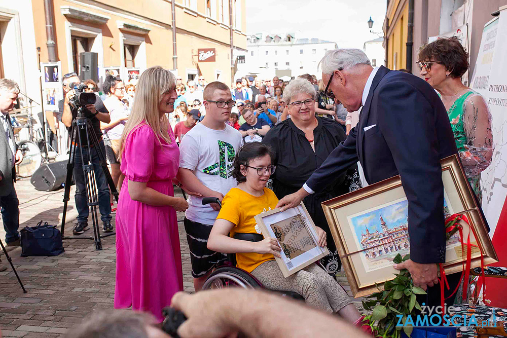 aktualności Zamość akcje charytatywne Zamość architektura Zamość atrakcje turystyczne Zamość baseny Zamość biegi uliczne Zamość biblioteki Zamość biznes Zamość dziedzictwo kulturowe Zamość eventy Zamość festiwale Zamość fitness Zamość galeria sztuki Zamość historia Zamość hotele Zamość imprezy kulturalne Zamość inicjatywy społeczne Zamość informacje Zamość inwestycje Zamość kino w Zamościu kluby muzyczne Zamość kluby sportowe Zamość koncerty muzyczne Zamość koncerty Zamość konferencje biznesowe Zamość kursy i szkolenia Zamość kawiarnie Zamość kulturalne Zamość lokalne firmy Zamość lokalne wiadomości Zamość maratony Zamość muzea Zamość muzeum Zamość noclegi Zamość oferty pracy Zamość organizacje pozarządowe Zamość parki Zamość pomoc społeczna Zamość portal informacyjny Zamość przedsiębiorstwa Zamość praca Zamość przewodnik po Zamościu projekcje filmowe Zamość rekonstrukcje historyczne Zamość restauracje Zamość rynek pracy Zamość siłownie Zamość spacery po Zamościu spektakle teatralne Zamość spotkania autorskie Zamość spotkania mieszkańców Zamość szkoły Zamość szlaki turystyczne Zamość targi biznesowe Zamość teatr w Zamościu turnieje sportowe Zamość uniwersytety Zamość wydarzenia edukacyjne Zamość wydarzenia historyczne Zamość wydarzenia kulturalne Zamość wydarzenia społeczne Zamość wydarzenia w Zamościu wiadomości z Zamościa wolontariat Zamość wykłady Zamość warsztaty artystyczne Zamość warsztaty Zamość wyścigi rowerowe Zamość wystawy artystyczne Zamość wystawy Zamość zabytki Zamościa zabytki Zamość zawody sportowe Zamość zamojska społeczność życie w Zamościu zwiedzanie Zamość