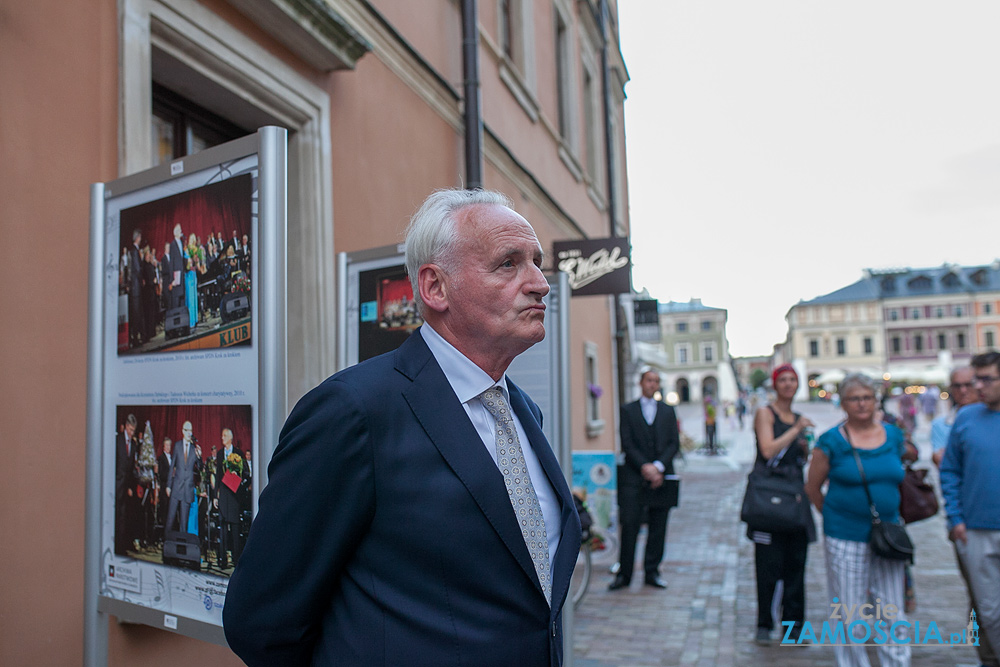 aktualności Zamość akcje charytatywne Zamość architektura Zamość atrakcje turystyczne Zamość baseny Zamość biegi uliczne Zamość biblioteki Zamość biznes Zamość dziedzictwo kulturowe Zamość eventy Zamość festiwale Zamość fitness Zamość galeria sztuki Zamość historia Zamość hotele Zamość imprezy kulturalne Zamość inicjatywy społeczne Zamość informacje Zamość inwestycje Zamość kino w Zamościu kluby muzyczne Zamość kluby sportowe Zamość koncerty muzyczne Zamość koncerty Zamość konferencje biznesowe Zamość kursy i szkolenia Zamość kawiarnie Zamość kulturalne Zamość lokalne firmy Zamość lokalne wiadomości Zamość maratony Zamość muzea Zamość muzeum Zamość noclegi Zamość oferty pracy Zamość organizacje pozarządowe Zamość parki Zamość pomoc społeczna Zamość portal informacyjny Zamość przedsiębiorstwa Zamość praca Zamość przewodnik po Zamościu projekcje filmowe Zamość rekonstrukcje historyczne Zamość restauracje Zamość rynek pracy Zamość siłownie Zamość spacery po Zamościu spektakle teatralne Zamość spotkania autorskie Zamość spotkania mieszkańców Zamość szkoły Zamość szlaki turystyczne Zamość targi biznesowe Zamość teatr w Zamościu turnieje sportowe Zamość uniwersytety Zamość wydarzenia edukacyjne Zamość wydarzenia historyczne Zamość wydarzenia kulturalne Zamość wydarzenia społeczne Zamość wydarzenia w Zamościu wiadomości z Zamościa wolontariat Zamość wykłady Zamość warsztaty artystyczne Zamość warsztaty Zamość wyścigi rowerowe Zamość wystawy artystyczne Zamość wystawy Zamość zabytki Zamościa zabytki Zamość zawody sportowe Zamość zamojska społeczność życie w Zamościu zwiedzanie Zamość