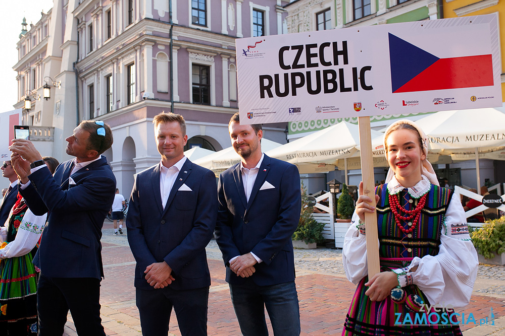 aktualności Zamość akcje charytatywne Zamość architektura Zamość atrakcje turystyczne Zamość baseny Zamość biegi uliczne Zamość biblioteki Zamość biznes Zamość dziedzictwo kulturowe Zamość eventy Zamość festiwale Zamość fitness Zamość galeria sztuki Zamość historia Zamość hotele Zamość imprezy kulturalne Zamość inicjatywy społeczne Zamość informacje Zamość inwestycje Zamość kino w Zamościu kluby muzyczne Zamość kluby sportowe Zamość koncerty muzyczne Zamość koncerty Zamość konferencje biznesowe Zamość kursy i szkolenia Zamość kawiarnie Zamość kulturalne Zamość lokalne firmy Zamość lokalne wiadomości Zamość maratony Zamość muzea Zamość muzeum Zamość noclegi Zamość oferty pracy Zamość organizacje pozarządowe Zamość parki Zamość pomoc społeczna Zamość portal informacyjny Zamość przedsiębiorstwa Zamość praca Zamość przewodnik po Zamościu projekcje filmowe Zamość rekonstrukcje historyczne Zamość restauracje Zamość rynek pracy Zamość siłownie Zamość spacery po Zamościu spektakle teatralne Zamość spotkania autorskie Zamość spotkania mieszkańców Zamość szkoły Zamość szlaki turystyczne Zamość targi biznesowe Zamość teatr w Zamościu turnieje sportowe Zamość uniwersytety Zamość wydarzenia edukacyjne Zamość wydarzenia historyczne Zamość wydarzenia kulturalne Zamość wydarzenia społeczne Zamość wydarzenia w Zamościu wiadomości z Zamościa wolontariat Zamość wykłady Zamość warsztaty artystyczne Zamość warsztaty Zamość wyścigi rowerowe Zamość wystawy artystyczne Zamość wystawy Zamość zabytki Zamościa zabytki Zamość zawody sportowe Zamość zamojska społeczność życie w Zamościu zwiedzanie Zamość Akademia Zamość radio zamość imprezy zamość