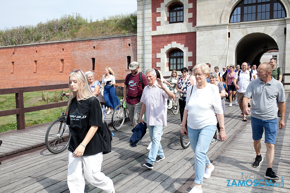 aktualności Zamość akcje charytatywne Zamość architektura Zamość atrakcje turystyczne Zamość baseny Zamość biegi uliczne Zamość biblioteki Zamość biznes Zamość dziedzictwo kulturowe Zamość eventy Zamość festiwale Zamość fitness Zamość galeria sztuki Zamość historia Zamość hotele Zamość imprezy kulturalne Zamość inicjatywy społeczne Zamość informacje Zamość inwestycje Zamość kino w Zamościu kluby muzyczne Zamość kluby sportowe Zamość koncerty muzyczne Zamość koncerty Zamość konferencje biznesowe Zamość kursy i szkolenia Zamość kawiarnie Zamość kulturalne Zamość lokalne firmy Zamość lokalne wiadomości Zamość maratony Zamość muzea Zamość muzeum Zamość noclegi Zamość oferty pracy Zamość organizacje pozarządowe Zamość parki Zamość pomoc społeczna Zamość portal informacyjny Zamość przedsiębiorstwa Zamość praca Zamość przewodnik po Zamościu projekcje filmowe Zamość rekonstrukcje historyczne Zamość restauracje Zamość rynek pracy Zamość siłownie Zamość spacery po Zamościu spektakle teatralne Zamość spotkania autorskie Zamość spotkania mieszkańców Zamość szkoły Zamość szlaki turystyczne Zamość targi biznesowe Zamość teatr w Zamościu turnieje sportowe Zamość uniwersytety Zamość wydarzenia edukacyjne Zamość wydarzenia historyczne Zamość wydarzenia kulturalne Zamość wydarzenia społeczne Zamość wydarzenia w Zamościu wiadomości z Zamościa wolontariat Zamość wykłady Zamość warsztaty artystyczne Zamość warsztaty Zamość wyścigi rowerowe Zamość wystawy artystyczne Zamość wystawy Zamość zabytki Zamościa zabytki Zamość zawody sportowe Zamość zamojska społeczność życie w Zamościu zwiedzanie Zamość Akademia Zamość radio zamość imprezy zamość