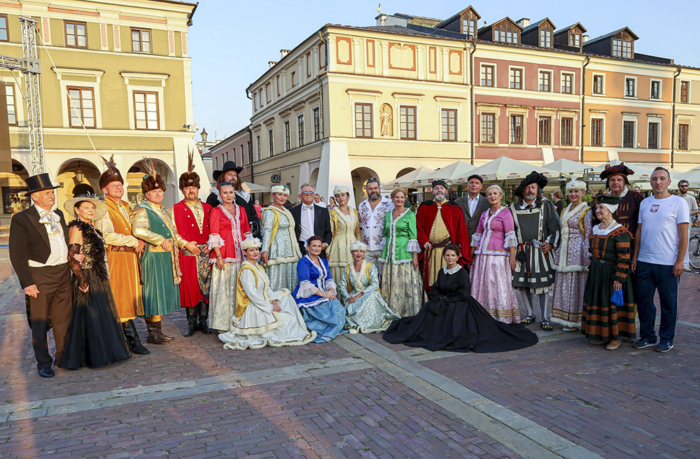 aktualności Zamość akcje charytatywne Zamość architektura Zamość atrakcje turystyczne Zamość baseny Zamość biegi uliczne Zamość biblioteki Zamość biznes Zamość dziedzictwo kulturowe Zamość eventy Zamość festiwale Zamość fitness Zamość galeria sztuki Zamość historia Zamość hotele Zamość imprezy kulturalne Zamość inicjatywy społeczne Zamość informacje Zamość inwestycje Zamość kino w Zamościu kluby muzyczne Zamość kluby sportowe Zamość koncerty muzyczne Zamość koncerty Zamość konferencje biznesowe Zamość kursy i szkolenia Zamość kawiarnie Zamość kulturalne Zamość lokalne firmy Zamość lokalne wiadomości Zamość maratony Zamość muzea Zamość muzeum Zamość noclegi Zamość oferty pracy Zamość organizacje pozarządowe Zamość parki Zamość pomoc społeczna Zamość portal informacyjny Zamość przedsiębiorstwa Zamość praca Zamość przewodnik po Zamościu projekcje filmowe Zamość rekonstrukcje historyczne Zamość restauracje Zamość rynek pracy Zamość siłownie Zamość spacery po Zamościu spektakle teatralne Zamość spotkania autorskie Zamość spotkania mieszkańców Zamość szkoły Zamość szlaki turystyczne Zamość targi biznesowe Zamość teatr w Zamościu turnieje sportowe Zamość uniwersytety Zamość wydarzenia edukacyjne Zamość wydarzenia historyczne Zamość wydarzenia kulturalne Zamość wydarzenia społeczne Zamość wydarzenia w Zamościu wiadomości z Zamościa wolontariat Zamość wykłady Zamość warsztaty artystyczne Zamość warsztaty Zamość wyścigi rowerowe Zamość wystawy artystyczne Zamość wystawy Zamość zabytki Zamościa zabytki Zamość zawody sportowe Zamość zamojska społeczność życie w Zamościu zwiedzanie Zamość Akademia Zamość radio zamość imprezy zamość