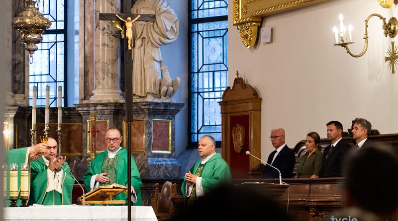 aktualności Zamość akcje charytatywne Zamość architektura Zamość atrakcje turystyczne Zamość baseny Zamość biegi uliczne Zamość biblioteki Zamość biznes Zamość dziedzictwo kulturowe Zamość eventy Zamość festiwale Zamość fitness Zamość galeria sztuki Zamość historia Zamość hotele Zamość imprezy kulturalne Zamość inicjatywy społeczne Zamość informacje Zamość inwestycje Zamość kino w Zamościu kluby muzyczne Zamość kluby sportowe Zamość koncerty muzyczne Zamość koncerty Zamość konferencje biznesowe Zamość kursy i szkolenia Zamość kawiarnie Zamość kulturalne Zamość lokalne firmy Zamość lokalne wiadomości Zamość maratony Zamość muzea Zamość muzeum Zamość noclegi Zamość oferty pracy Zamość organizacje pozarządowe Zamość parki Zamość pomoc społeczna Zamość portal informacyjny Zamość przedsiębiorstwa Zamość praca Zamość przewodnik po Zamościu projekcje filmowe Zamość rekonstrukcje historyczne Zamość restauracje Zamość rynek pracy Zamość siłownie Zamość spacery po Zamościu spektakle teatralne Zamość spotkania autorskie Zamość spotkania mieszkańców Zamość szkoły Zamość szlaki turystyczne Zamość targi biznesowe Zamość teatr w Zamościu turnieje sportowe Zamość uniwersytety Zamość wydarzenia edukacyjne Zamość wydarzenia historyczne Zamość wydarzenia kulturalne Zamość wydarzenia społeczne Zamość wydarzenia w Zamościu wiadomości z Zamościa wolontariat Zamość wykłady Zamość warsztaty artystyczne Zamość warsztaty Zamość wyścigi rowerowe Zamość wystawy artystyczne Zamość wystawy Zamość zabytki Zamościa zabytki Zamość zawody sportowe Zamość zamojska społeczność życie w Zamościu zwiedzanie Zamość Akademia Zamość radio zamość imprezy zamość