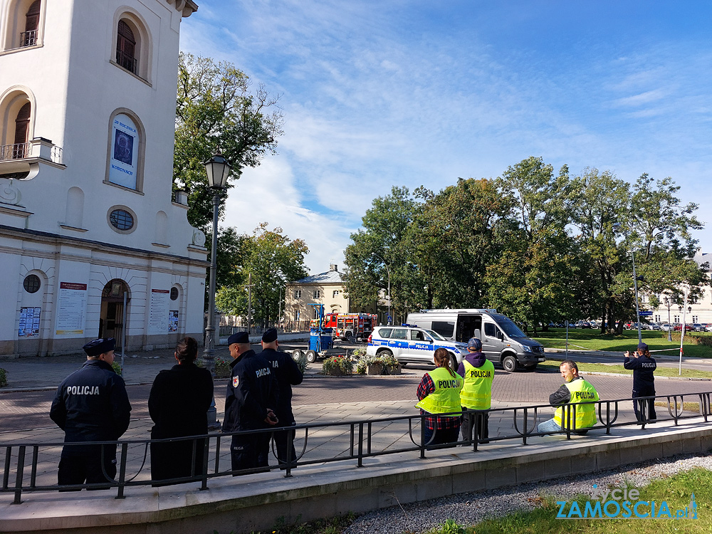 aktualności Zamość akcje charytatywne Zamość architektura Zamość atrakcje turystyczne Zamość baseny Zamość biegi uliczne Zamość biblioteki Zamość biznes Zamość dziedzictwo kulturowe Zamość eventy Zamość festiwale Zamość fitness Zamość galeria sztuki Zamość historia Zamość hotele Zamość imprezy kulturalne Zamość inicjatywy społeczne Zamość informacje Zamość inwestycje Zamość kino w Zamościu kluby muzyczne Zamość kluby sportowe Zamość koncerty muzyczne Zamość koncerty Zamość konferencje biznesowe Zamość kursy i szkolenia Zamość kawiarnie Zamość kulturalne Zamość lokalne firmy Zamość lokalne wiadomości Zamość maratony Zamość muzea Zamość muzeum Zamość noclegi Zamość oferty pracy Zamość organizacje pozarządowe Zamość parki Zamość pomoc społeczna Zamość portal informacyjny Zamość przedsiębiorstwa Zamość praca Zamość przewodnik po Zamościu projekcje filmowe Zamość rekonstrukcje historyczne Zamość restauracje Zamość rynek pracy Zamość siłownie Zamość spacery po Zamościu spektakle teatralne Zamość spotkania autorskie Zamość spotkania mieszkańców Zamość szkoły Zamość szlaki turystyczne Zamość targi biznesowe Zamość teatr w Zamościu turnieje sportowe Zamość uniwersytety Zamość wydarzenia edukacyjne Zamość wydarzenia historyczne Zamość wydarzenia kulturalne Zamość wydarzenia społeczne Zamość wydarzenia w Zamościu wiadomości z Zamościa wolontariat Zamość wykłady Zamość warsztaty artystyczne Zamość warsztaty Zamość wyścigi rowerowe Zamość wystawy artystyczne Zamość wystawy Zamość zabytki Zamościa zabytki Zamość zawody sportowe Zamość zamojska społeczność życie w Zamościu zwiedzanie Zamość Akademia Zamość radio zamość imprezy zamość