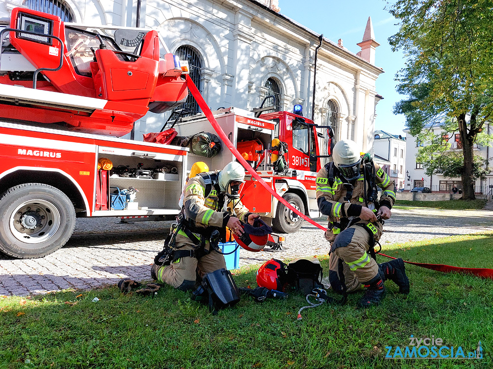 aktualności Zamość akcje charytatywne Zamość architektura Zamość atrakcje turystyczne Zamość baseny Zamość biegi uliczne Zamość biblioteki Zamość biznes Zamość dziedzictwo kulturowe Zamość eventy Zamość festiwale Zamość fitness Zamość galeria sztuki Zamość historia Zamość hotele Zamość imprezy kulturalne Zamość inicjatywy społeczne Zamość informacje Zamość inwestycje Zamość kino w Zamościu kluby muzyczne Zamość kluby sportowe Zamość koncerty muzyczne Zamość koncerty Zamość konferencje biznesowe Zamość kursy i szkolenia Zamość kawiarnie Zamość kulturalne Zamość lokalne firmy Zamość lokalne wiadomości Zamość maratony Zamość muzea Zamość muzeum Zamość noclegi Zamość oferty pracy Zamość organizacje pozarządowe Zamość parki Zamość pomoc społeczna Zamość portal informacyjny Zamość przedsiębiorstwa Zamość praca Zamość przewodnik po Zamościu projekcje filmowe Zamość rekonstrukcje historyczne Zamość restauracje Zamość rynek pracy Zamość siłownie Zamość spacery po Zamościu spektakle teatralne Zamość spotkania autorskie Zamość spotkania mieszkańców Zamość szkoły Zamość szlaki turystyczne Zamość targi biznesowe Zamość teatr w Zamościu turnieje sportowe Zamość uniwersytety Zamość wydarzenia edukacyjne Zamość wydarzenia historyczne Zamość wydarzenia kulturalne Zamość wydarzenia społeczne Zamość wydarzenia w Zamościu wiadomości z Zamościa wolontariat Zamość wykłady Zamość warsztaty artystyczne Zamość warsztaty Zamość wyścigi rowerowe Zamość wystawy artystyczne Zamość wystawy Zamość zabytki Zamościa zabytki Zamość zawody sportowe Zamość zamojska społeczność życie w Zamościu zwiedzanie Zamość Akademia Zamość radio zamość imprezy zamość