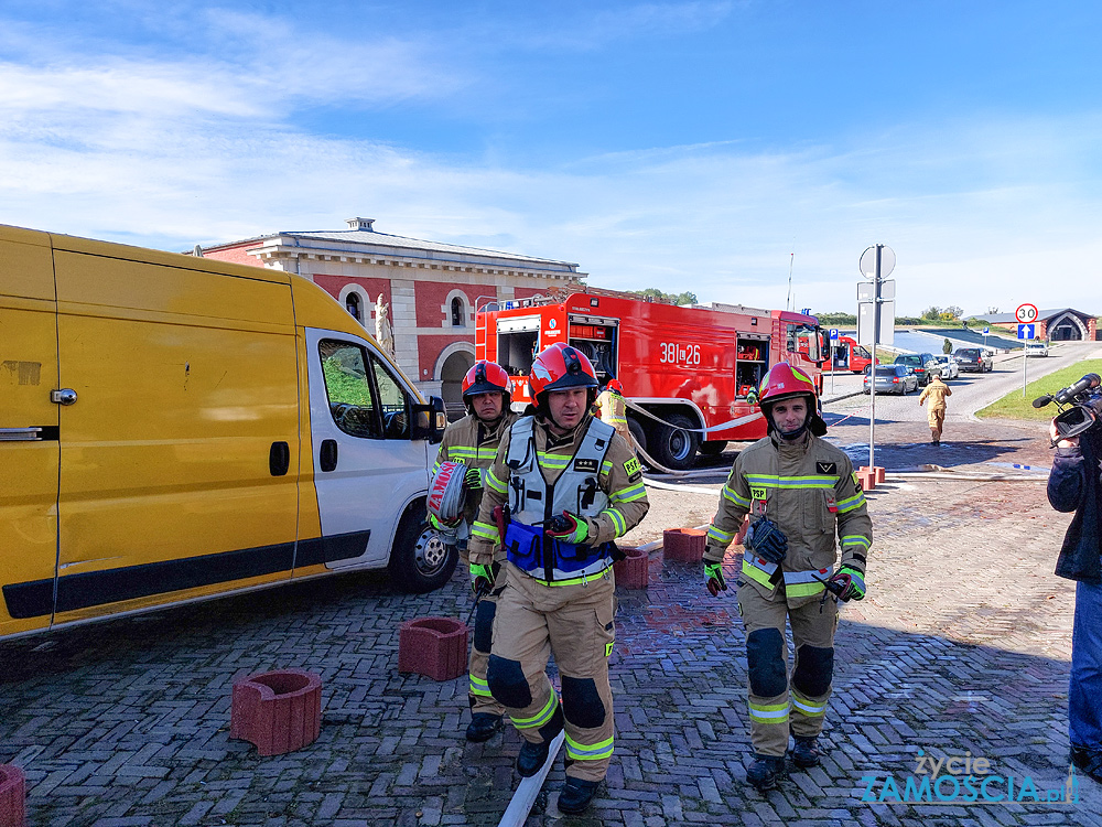 aktualności Zamość akcje charytatywne Zamość architektura Zamość atrakcje turystyczne Zamość baseny Zamość biegi uliczne Zamość biblioteki Zamość biznes Zamość dziedzictwo kulturowe Zamość eventy Zamość festiwale Zamość fitness Zamość galeria sztuki Zamość historia Zamość hotele Zamość imprezy kulturalne Zamość inicjatywy społeczne Zamość informacje Zamość inwestycje Zamość kino w Zamościu kluby muzyczne Zamość kluby sportowe Zamość koncerty muzyczne Zamość koncerty Zamość konferencje biznesowe Zamość kursy i szkolenia Zamość kawiarnie Zamość kulturalne Zamość lokalne firmy Zamość lokalne wiadomości Zamość maratony Zamość muzea Zamość muzeum Zamość noclegi Zamość oferty pracy Zamość organizacje pozarządowe Zamość parki Zamość pomoc społeczna Zamość portal informacyjny Zamość przedsiębiorstwa Zamość praca Zamość przewodnik po Zamościu projekcje filmowe Zamość rekonstrukcje historyczne Zamość restauracje Zamość rynek pracy Zamość siłownie Zamość spacery po Zamościu spektakle teatralne Zamość spotkania autorskie Zamość spotkania mieszkańców Zamość szkoły Zamość szlaki turystyczne Zamość targi biznesowe Zamość teatr w Zamościu turnieje sportowe Zamość uniwersytety Zamość wydarzenia edukacyjne Zamość wydarzenia historyczne Zamość wydarzenia kulturalne Zamość wydarzenia społeczne Zamość wydarzenia w Zamościu wiadomości z Zamościa wolontariat Zamość wykłady Zamość warsztaty artystyczne Zamość warsztaty Zamość wyścigi rowerowe Zamość wystawy artystyczne Zamość wystawy Zamość zabytki Zamościa zabytki Zamość zawody sportowe Zamość zamojska społeczność życie w Zamościu zwiedzanie Zamość Akademia Zamość radio zamość imprezy zamość