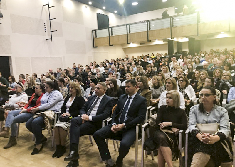 aktualności Zamość akcje charytatywne Zamość architektura Zamość atrakcje turystyczne Zamość baseny Zamość biegi uliczne Zamość biblioteki Zamość biznes Zamość dziedzictwo kulturowe Zamość eventy Zamość festiwale Zamość fitness Zamość galeria sztuki Zamość historia Zamość hotele Zamość imprezy kulturalne Zamość inicjatywy społeczne Zamość informacje Zamość inwestycje Zamość kino w Zamościu kluby muzyczne Zamość kluby sportowe Zamość koncerty muzyczne Zamość koncerty Zamość konferencje biznesowe Zamość kursy i szkolenia Zamość kawiarnie Zamość kulturalne Zamość lokalne firmy Zamość lokalne wiadomości Zamość maratony Zamość muzea Zamość muzeum Zamość noclegi Zamość oferty pracy Zamość organizacje pozarządowe Zamość parki Zamość pomoc społeczna Zamość portal informacyjny Zamość przedsiębiorstwa Zamość praca Zamość przewodnik po Zamościu projekcje filmowe Zamość rekonstrukcje historyczne Zamość restauracje Zamość rynek pracy Zamość siłownie Zamość spacery po Zamościu spektakle teatralne Zamość spotkania autorskie Zamość spotkania mieszkańców Zamość szkoły Zamość szlaki turystyczne Zamość targi biznesowe Zamość teatr w Zamościu turnieje sportowe Zamość uniwersytety Zamość wydarzenia edukacyjne Zamość wydarzenia historyczne Zamość wydarzenia kulturalne Zamość wydarzenia społeczne Zamość wydarzenia w Zamościu wiadomości z Zamościa wolontariat Zamość wykłady Zamość warsztaty artystyczne Zamość warsztaty Zamość wyścigi rowerowe Zamość wystawy artystyczne Zamość wystawy Zamość zabytki Zamościa zabytki Zamość zawody sportowe Zamość zamojska społeczność życie w Zamościu zwiedzanie Zamość Akademia Zamość radio zamość imprezy zamość