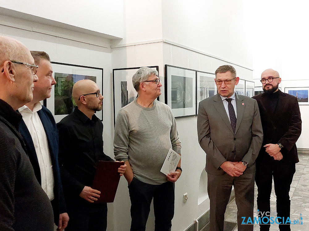 Vaktualności Zamość akcje charytatywne Zamość architektura Zamość atrakcje turystyczne Zamość baseny Zamość biegi uliczne Zamość biblioteki Zamość biznes Zamość dziedzictwo kulturowe Zamość eventy Zamość festiwale Zamość fitness Zamość galeria sztuki Zamość historia Zamość hotele Zamość imprezy kulturalne Zamość inicjatywy społeczne Zamość informacje Zamość inwestycje Zamość kino w Zamościu kluby muzyczne Zamość kluby sportowe Zamość koncerty muzyczne Zamość koncerty Zamość konferencje biznesowe Zamość kursy i szkolenia Zamość kawiarnie Zamość kulturalne Zamość lokalne firmy Zamość lokalne wiadomości Zamość maratony Zamość muzea Zamość muzeum Zamość noclegi Zamość oferty pracy Zamość organizacje pozarządowe Zamość parki Zamość pomoc społeczna Zamość portal informacyjny Zamość przedsiębiorstwa Zamość praca Zamość przewodnik po Zamościu projekcje filmowe Zamość rekonstrukcje historyczne Zamość restauracje Zamość rynek pracy Zamość siłownie Zamość spacery po Zamościu spektakle teatralne Zamość spotkania autorskie Zamość spotkania mieszkańców Zamość szkoły Zamość szlaki turystyczne Zamość targi biznesowe Zamość teatr w Zamościu turnieje sportowe Zamość uniwersytety Zamość wydarzenia edukacyjne Zamość wydarzenia historyczne Zamość wydarzenia kulturalne Zamość wydarzenia społeczne Zamość wydarzenia w Zamościu wiadomości z Zamościa wolontariat Zamość wykłady Zamość warsztaty artystyczne Zamość warsztaty Zamość wyścigi rowerowe Zamość wystawy artystyczne Zamość wystawy Zamość zabytki Zamościa zabytki Zamość zawody sportowe Zamość zamojska społeczność życie w Zamościu zwiedzanie Zamość Akademia Zamość radio zamość imprezy zamość