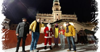 aktualności Zamość akcje charytatywne Zamość architektura Zamość atrakcje turystyczne Zamość baseny Zamość biegi uliczne Zamość biblioteki Zamość biznes Zamość dziedzictwo kulturowe Zamość eventy Zamość festiwale Zamość fitness Zamość galeria sztuki Zamość historia Zamość hotele Zamość imprezy kulturalne Zamość inicjatywy społeczne Zamość informacje Zamość inwestycje Zamość kino w Zamościu kluby muzyczne Zamość kluby sportowe Zamość koncerty muzyczne Zamość koncerty Zamość konferencje biznesowe Zamość kursy i szkolenia Zamość kawiarnie Zamość kulturalne Zamość lokalne firmy Zamość lokalne wiadomości Zamość maratony Zamość muzea Zamość muzeum Zamość noclegi Zamość oferty pracy Zamość organizacje pozarządowe Zamość parki Zamość pomoc społeczna Zamość portal informacyjny Zamość przedsiębiorstwa Zamość praca Zamość przewodnik po Zamościu projekcje filmowe Zamość rekonstrukcje historyczne Zamość restauracje Zamość rynek pracy Zamość siłownie Zamość spacery po Zamościu spektakle teatralne Zamość spotkania autorskie Zamość spotkania mieszkańców Zamość szkoły Zamość szlaki turystyczne Zamość targi biznesowe Zamość teatr w Zamościu turnieje sportowe Zamość uniwersytety Zamość wydarzenia edukacyjne Zamość wydarzenia historyczne Zamość wydarzenia kulturalne Zamość wydarzenia społeczne Zamość wydarzenia w Zamościu wiadomości z Zamościa wolontariat Zamość wykłady Zamość warsztaty artystyczne Zamość warsztaty Zamość wyścigi rowerowe Zamość wystawy artystyczne Zamość wystawy Zamość zabytki Zamościa zabytki Zamość zawody sportowe Zamość zamojska społeczność życie w Zamościu zwiedzanie Zamość Akademia Zamość radio zamość imprezy zamość