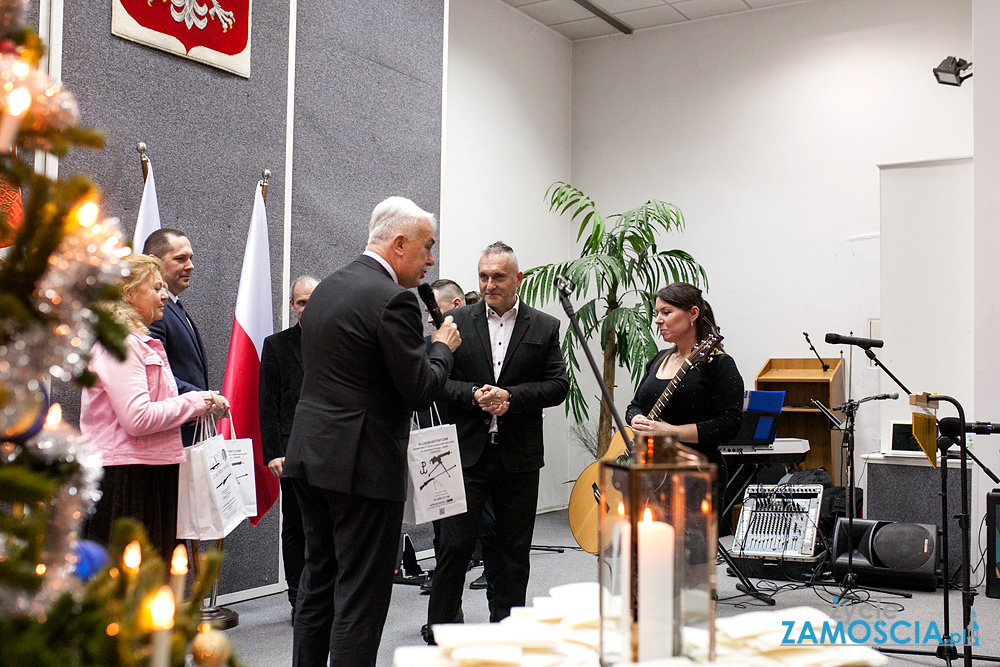 aktualności Zamość akcje charytatywne Zamość architektura Zamość atrakcje turystyczne Zamość baseny Zamość biegi uliczne Zamość biblioteki Zamość biznes Zamość dziedzictwo kulturowe Zamość eventy Zamość festiwale Zamość fitness Zamość galeria sztuki Zamość historia Zamość hotele Zamość imprezy kulturalne Zamość inicjatywy społeczne Zamość informacje Zamość inwestycje Zamość kino w Zamościu kluby muzyczne Zamość kluby sportowe Zamość koncerty muzyczne Zamość koncerty Zamość konferencje biznesowe Zamość kursy i szkolenia Zamość kawiarnie Zamość kulturalne Zamość lokalne firmy Zamość lokalne wiadomości Zamość maratony Zamość muzea Zamość muzeum Zamość noclegi Zamość oferty pracy Zamość organizacje pozarządowe Zamość parki Zamość pomoc społeczna Zamość portal informacyjny Zamość przedsiębiorstwa Zamość praca Zamość przewodnik po Zamościu projekcje filmowe Zamość rekonstrukcje historyczne Zamość restauracje Zamość rynek pracy Zamość siłownie Zamość spacery po Zamościu spektakle teatralne Zamość spotkania autorskie Zamość spotkania mieszkańców Zamość szkoły Zamość szlaki turystyczne Zamość targi biznesowe Zamość teatr w Zamościu turnieje sportowe Zamość uniwersytety Zamość wydarzenia edukacyjne Zamość wydarzenia historyczne Zamość wydarzenia kulturalne Zamość wydarzenia społeczne Zamość wydarzenia w Zamościu wiadomości z Zamościa wolontariat Zamość wykłady Zamość warsztaty artystyczne Zamość warsztaty Zamość wyścigi rowerowe Zamość wystawy artystyczne Zamość wystawy Zamość zabytki Zamościa zabytki Zamość zawody sportowe Zamość zamojska społeczność życie w Zamościu zwiedzanie Zamość Akademia Zamość radio zamość imprezy zamość