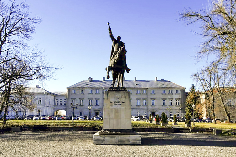 aktualności Zamość akcje charytatywne Zamość architektura Zamość atrakcje turystyczne Zamość baseny Zamość biegi uliczne Zamość biblioteki Zamość biznes Zamość dziedzictwo kulturowe Zamość eventy Zamość festiwale Zamość fitness Zamość galeria sztuki Zamość historia Zamość hotele Zamość imprezy kulturalne Zamość inicjatywy społeczne Zamość informacje Zamość inwestycje Zamość kino w Zamościu kluby muzyczne Zamość kluby sportowe Zamość koncerty muzyczne Zamość koncerty Zamość konferencje biznesowe Zamość kursy i szkolenia Zamość kawiarnie Zamość kulturalne Zamość lokalne firmy Zamość lokalne wiadomości Zamość maratony Zamość muzea Zamość muzeum Zamość noclegi Zamość oferty pracy Zamość organizacje pozarządowe Zamość parki Zamość pomoc społeczna Zamość portal informacyjny Zamość przedsiębiorstwa Zamość praca Zamość przewodnik po Zamościu projekcje filmowe Zamość rekonstrukcje historyczne Zamość restauracje Zamość rynek pracy Zamość siłownie Zamość spacery po Zamościu spektakle teatralne Zamość spotkania autorskie Zamość spotkania mieszkańców Zamość szkoły Zamość szlaki turystyczne Zamość targi biznesowe Zamość teatr w Zamościu turnieje sportowe Zamość uniwersytety Zamość wydarzenia edukacyjne Zamość wydarzenia historyczne Zamość wydarzenia kulturalne Zamość wydarzenia społeczne Zamość wydarzenia w Zamościu wiadomości z Zamościa wolontariat Zamość wykłady Zamość warsztaty artystyczne Zamość warsztaty Zamość wyścigi rowerowe Zamość wystawy artystyczne Zamość wystawy Zamość zabytki Zamościa zabytki Zamość zawody sportowe Zamość zamojska społeczność życie w Zamościu zwiedzanie Zamość Akademia Zamość radio zamość imprezy zamość